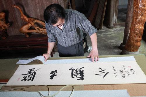 字画扫描手工裱与机器裱的区别 字画扫描手工裱与机器裱的区别